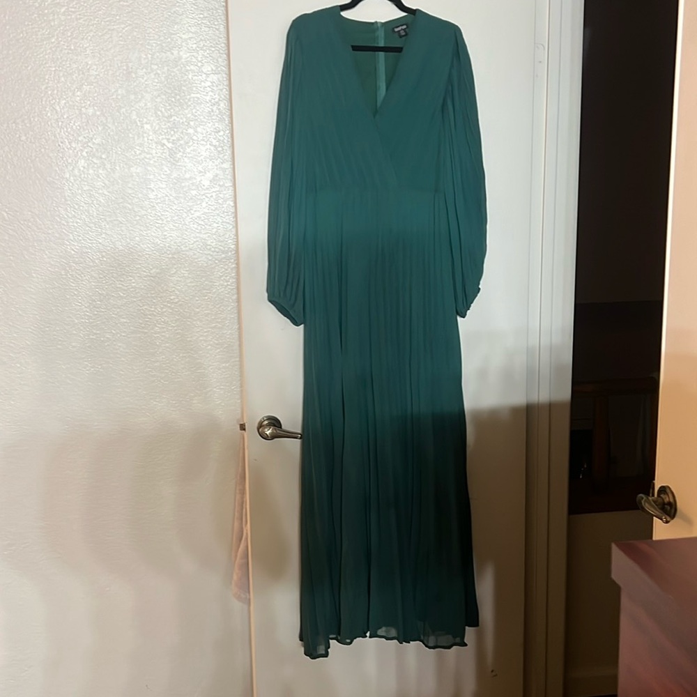 Green dress
